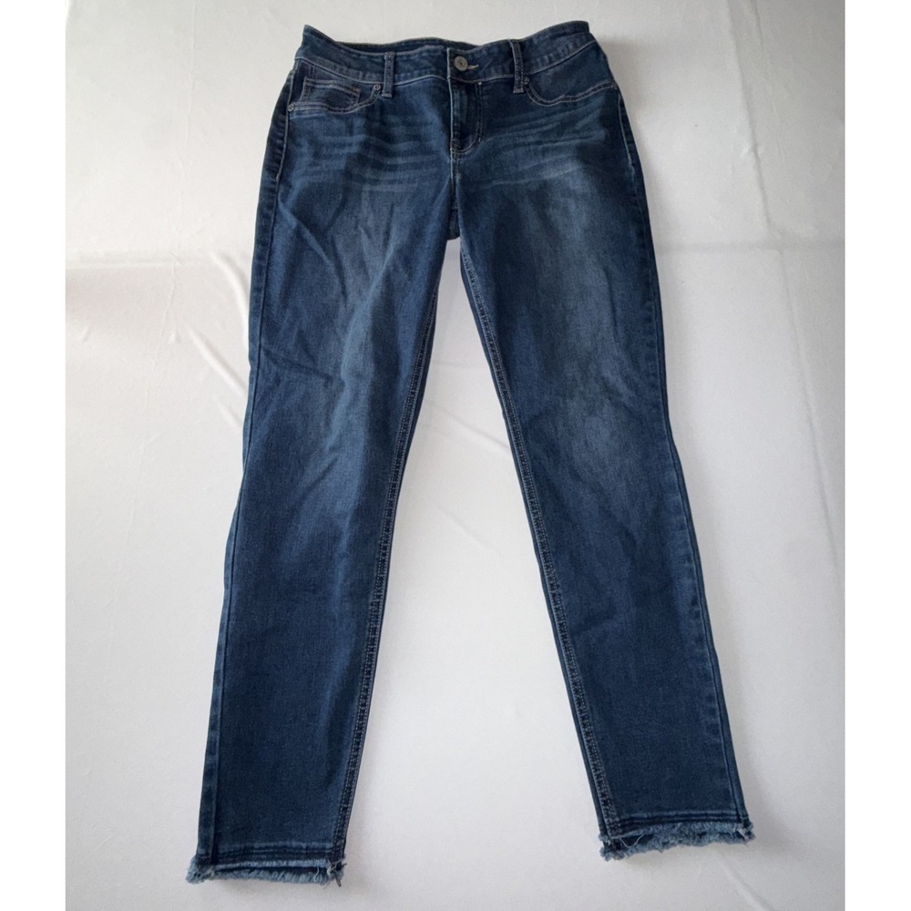 Maurices Women's Size M-R Jeans‎ Skinny Raw Hem